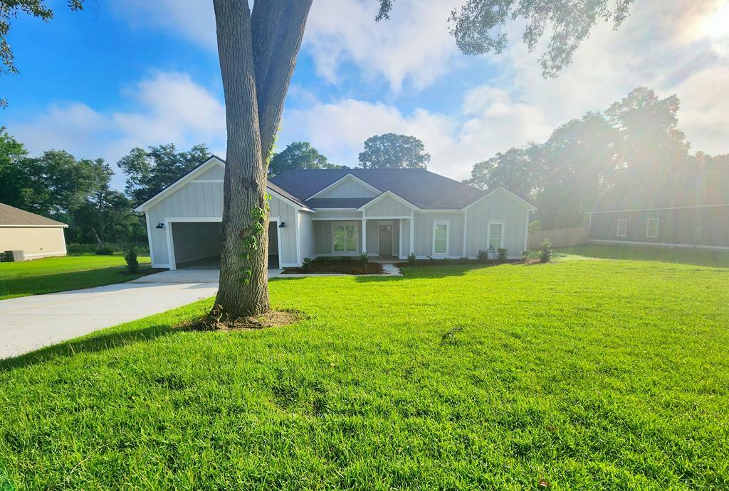 Property Photo:  157 Buck Run Drive  GA 31763 
