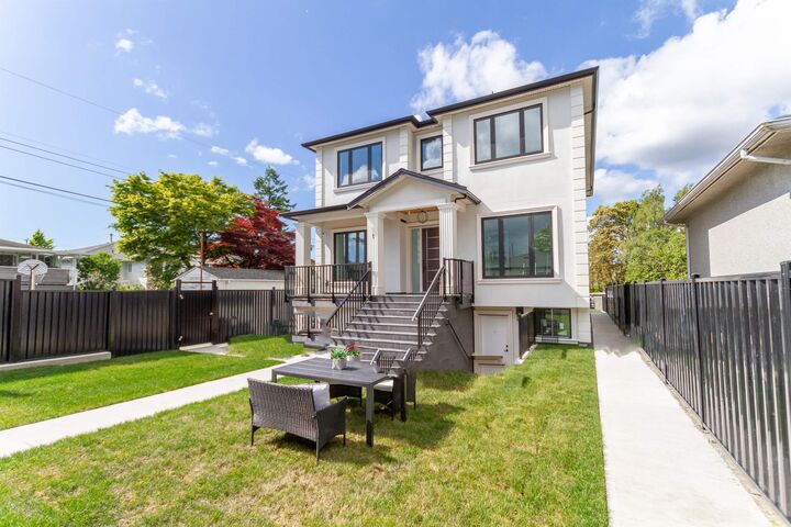 2348 E 49th Avenue — photo 1
