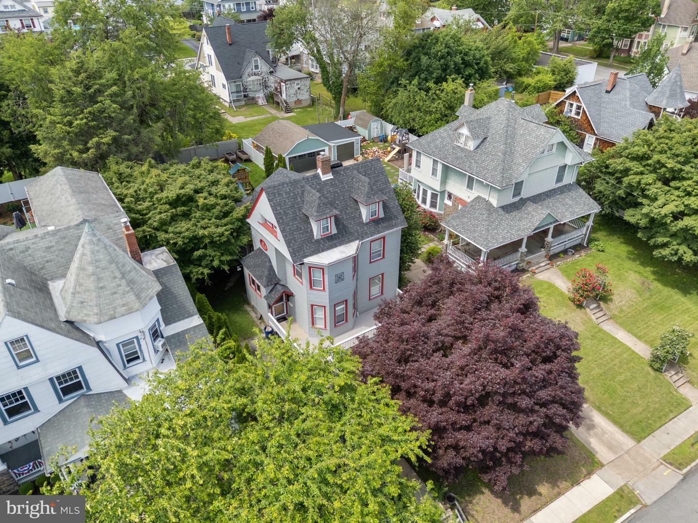 Property Photo:  207 E Ridley Avenue  PA 19078 