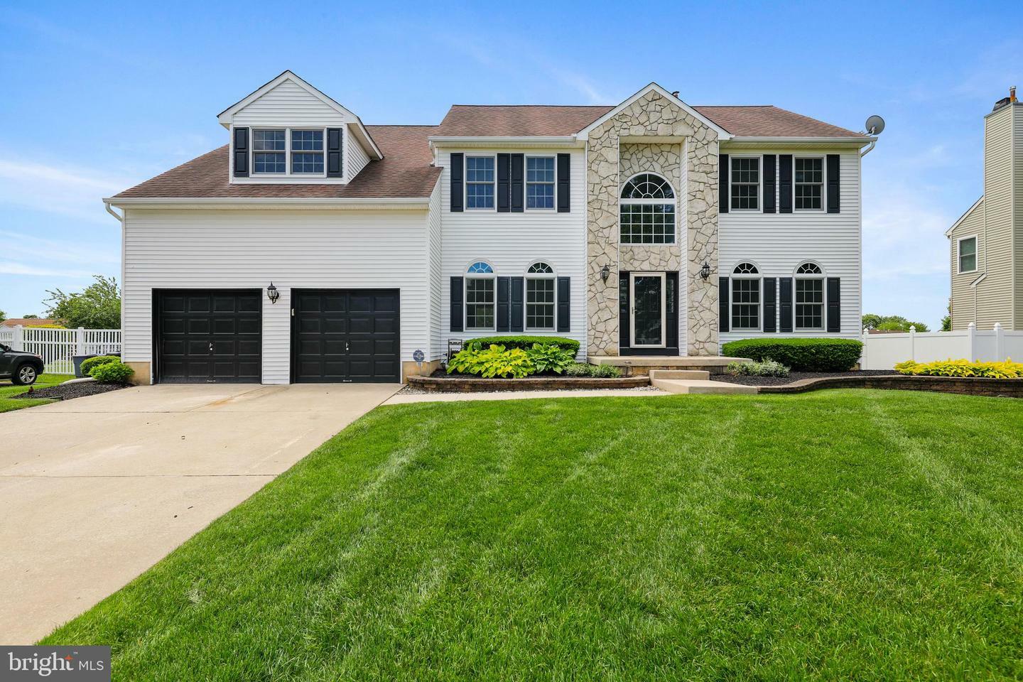 19 Pear Tree Place  Sewell NJ 08080 photo