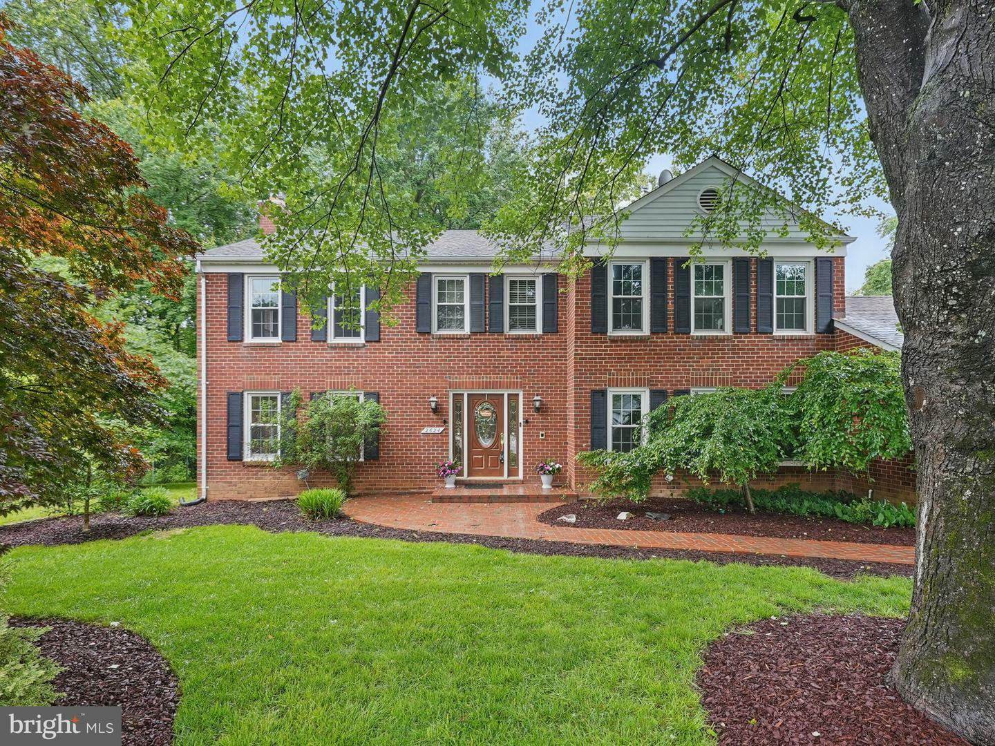 Property Photo: 2624 Black Fir Court VA 20191