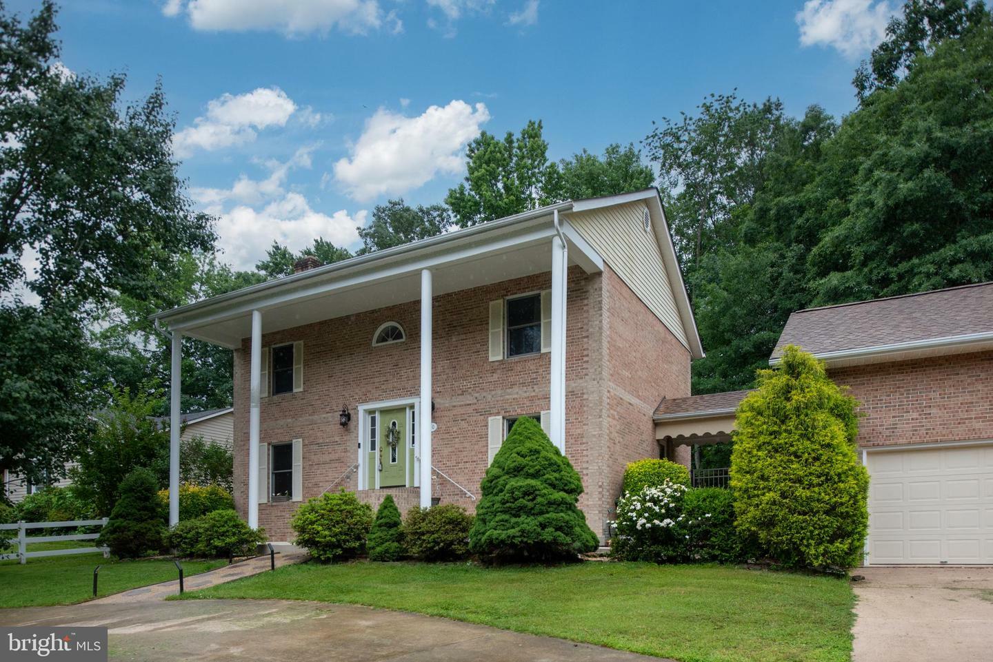 Property Photo: 110 Springwood Drive VA 22401