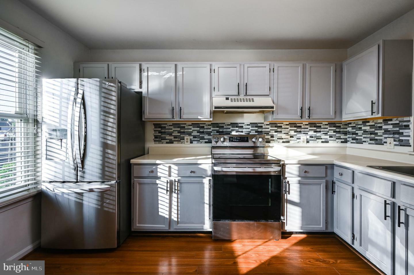 Property Photo: 11175 Elwyn Court VA 22407