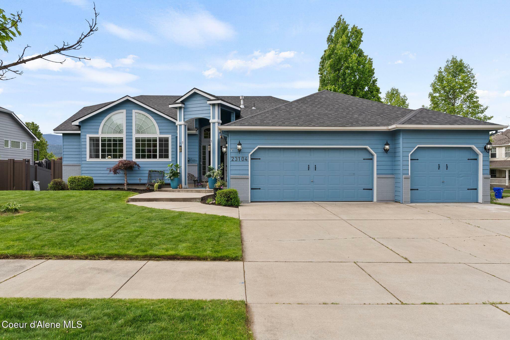 Property Photo: 23104 E Broadway Avenue WA 99019