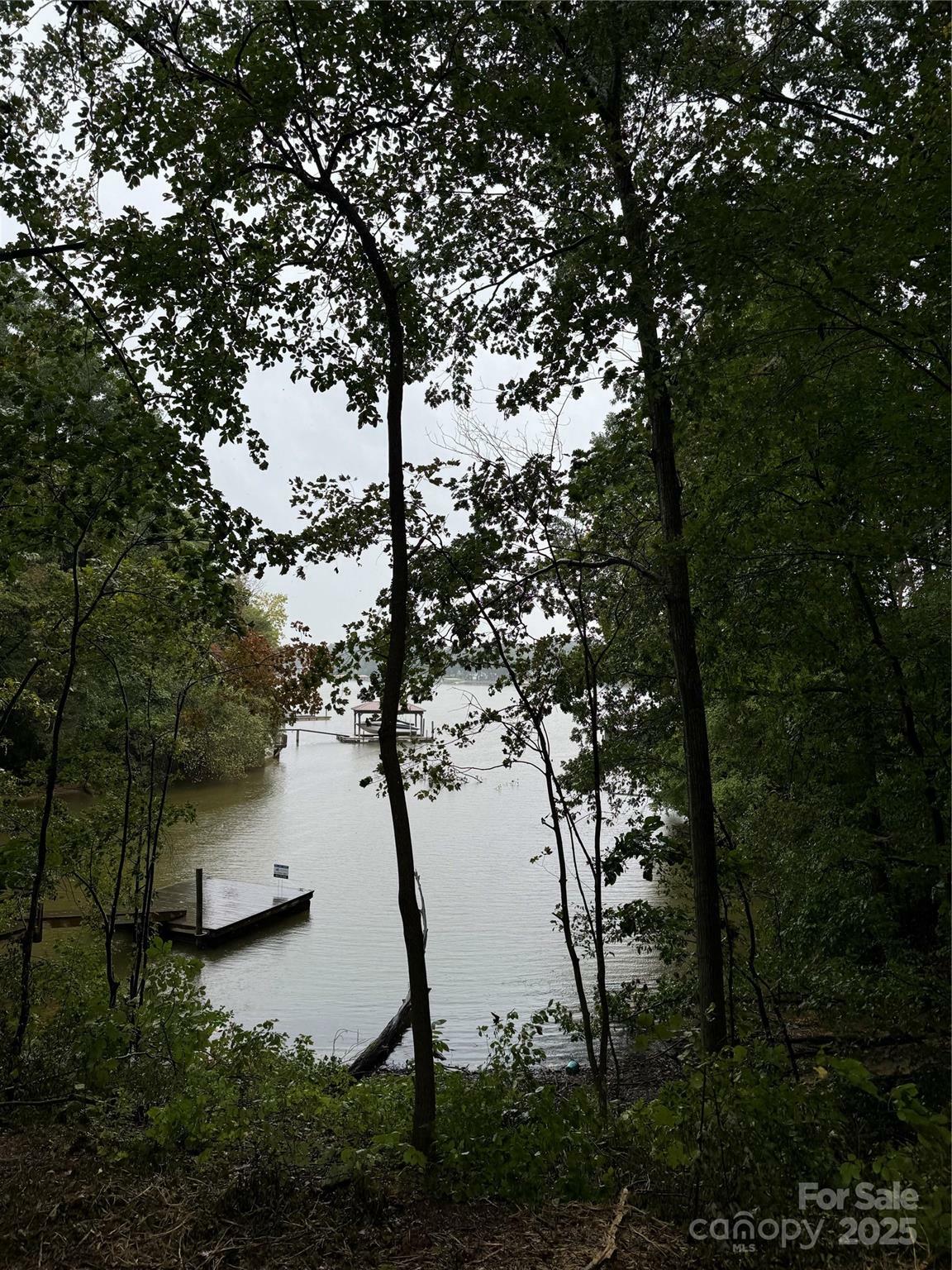 Property Photo: 7116 Nancy Lee Circle NC 28673