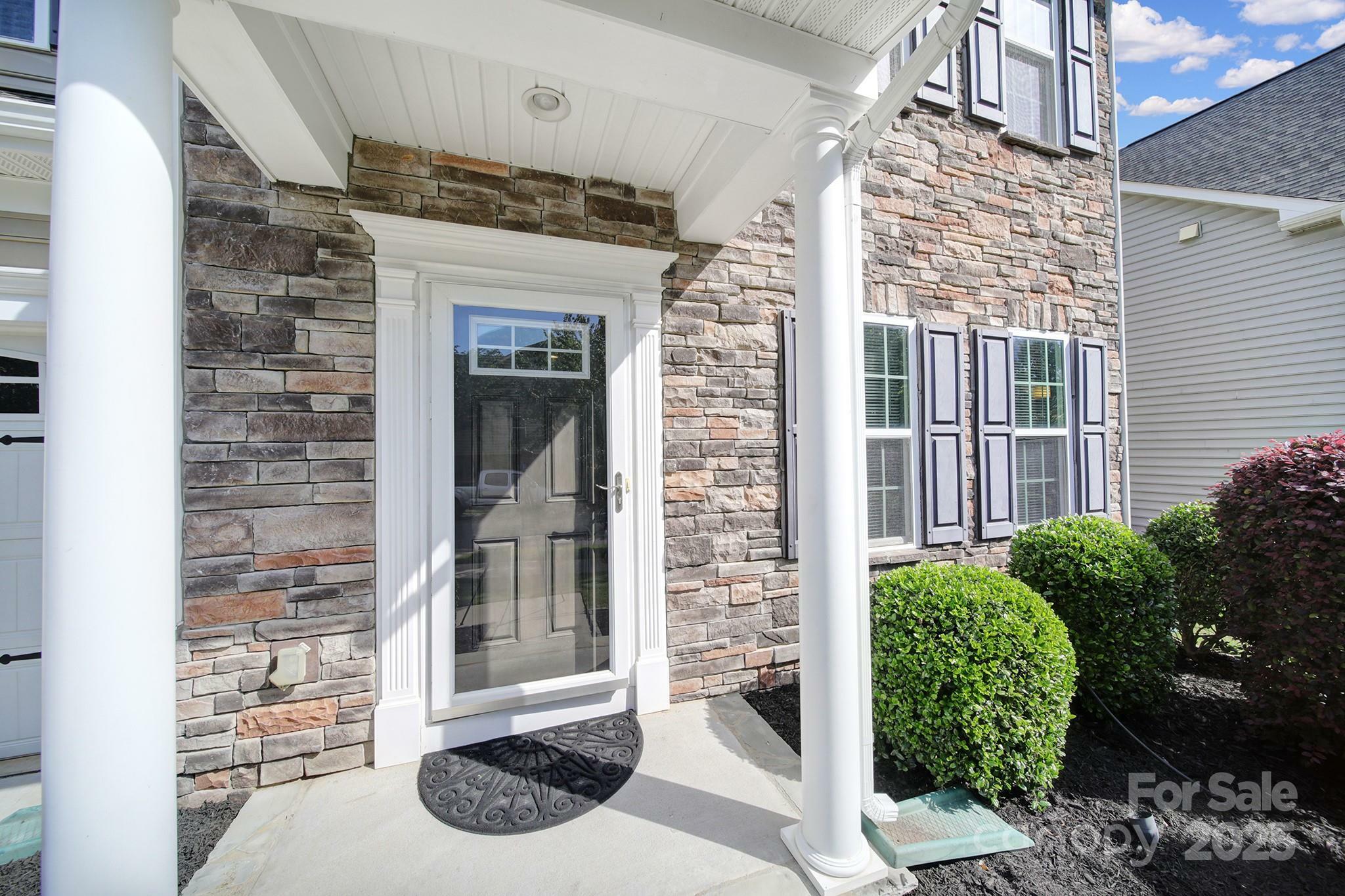 Property Photo: 1012 Kings Bottom Drive SC 29715