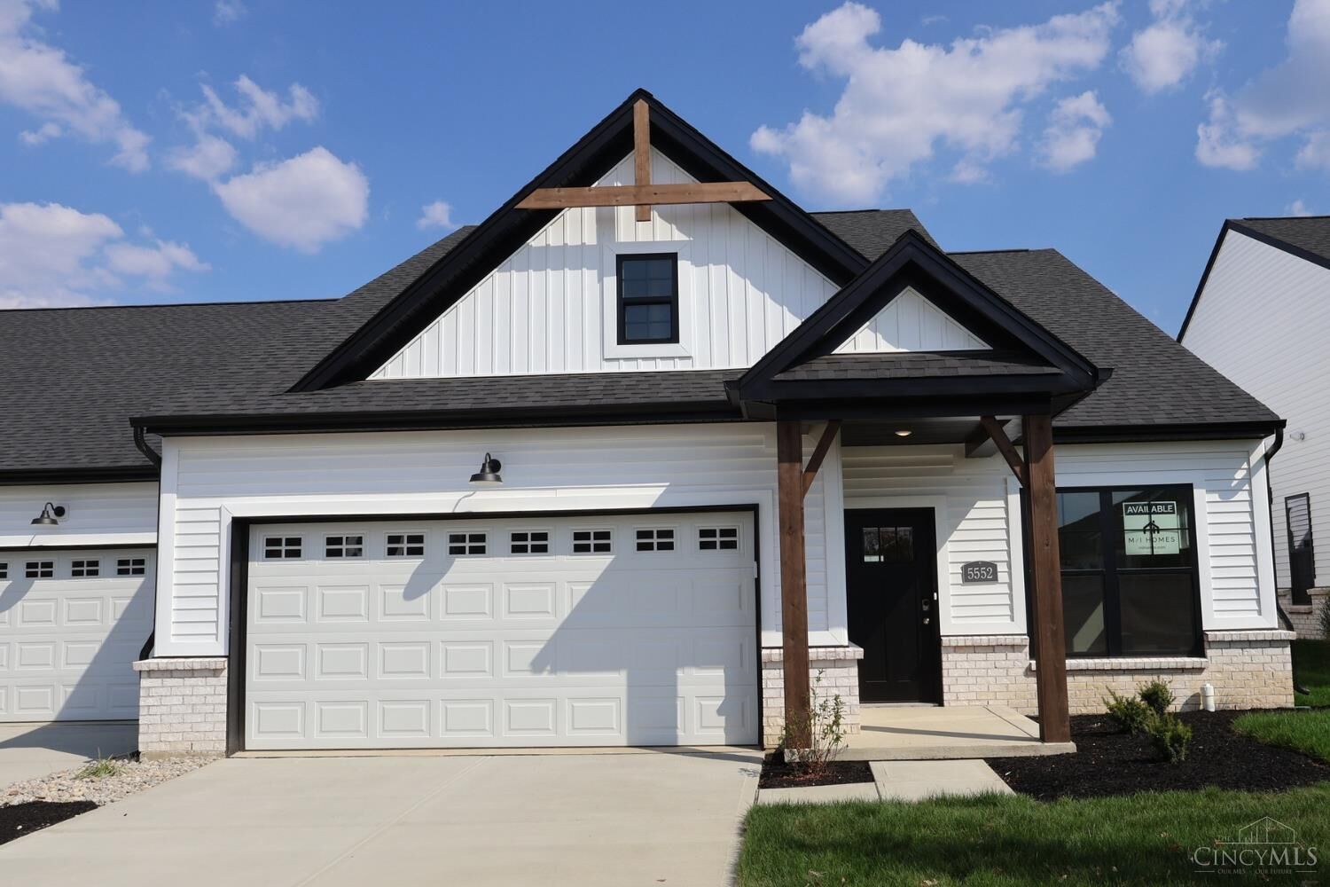 Property Photo:  5552 Birch Court  OH 45011 