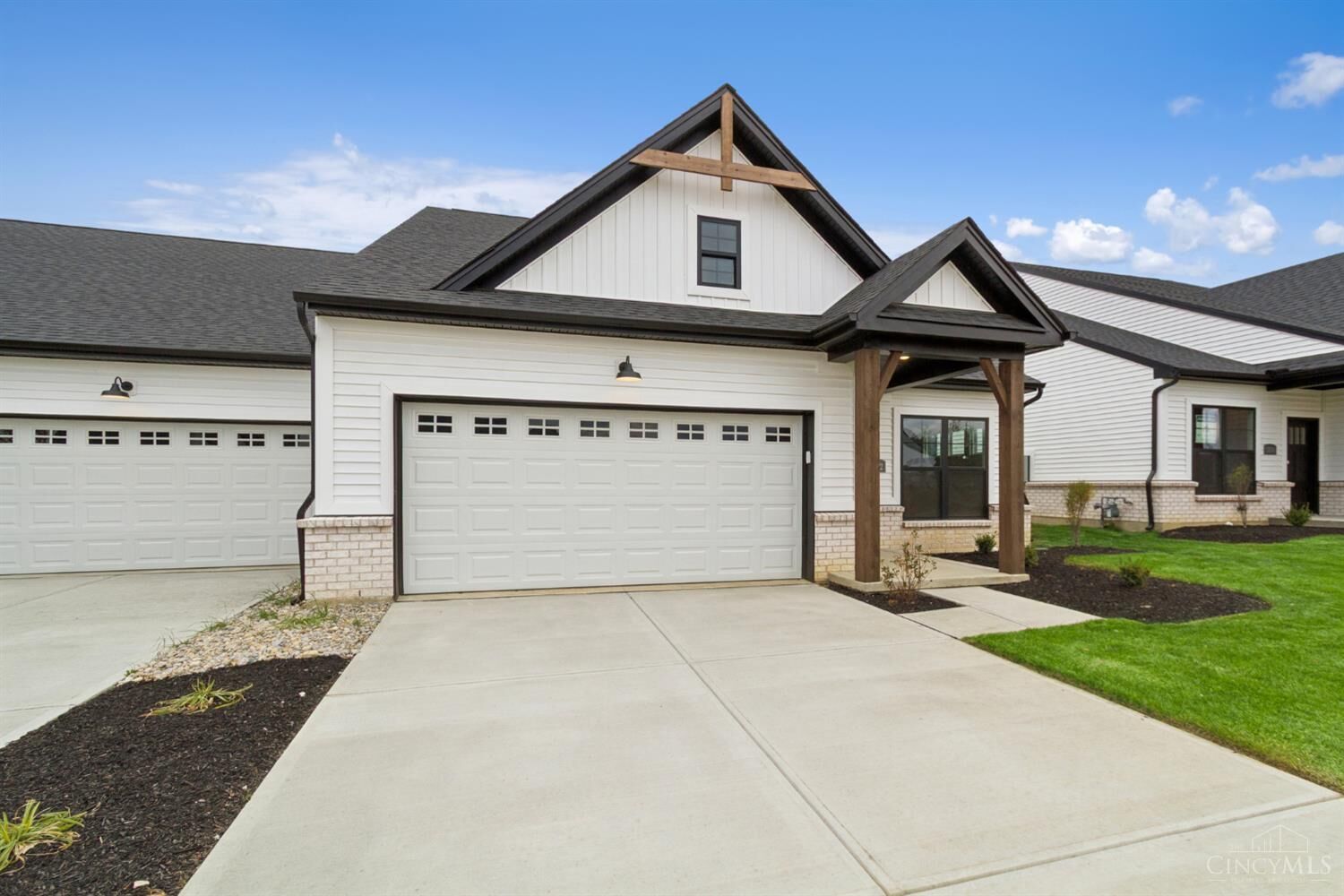 Property Photo:  5552 Birch Court  OH 45011 