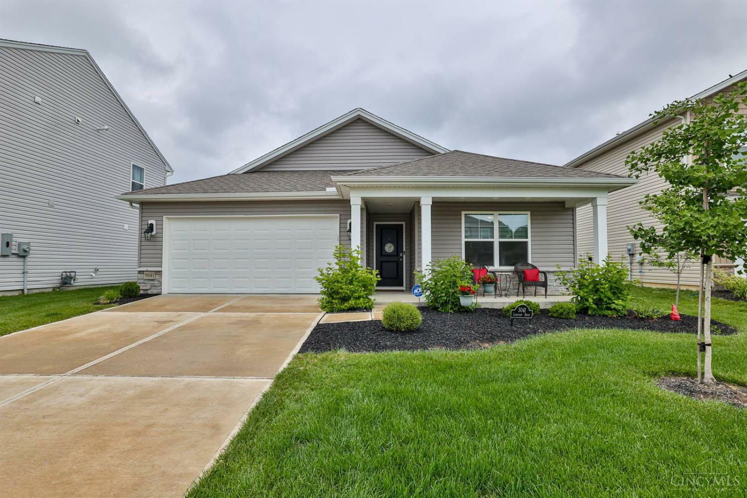 Property Photo: 5041 Lakeview Drive OH 45152