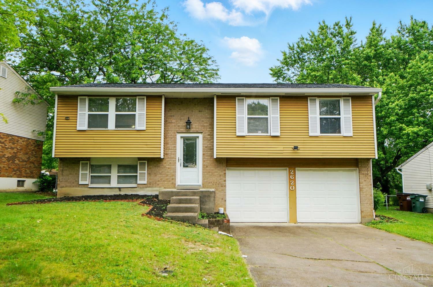 Property Photo: 2620 Keyesport Lane OH 45231