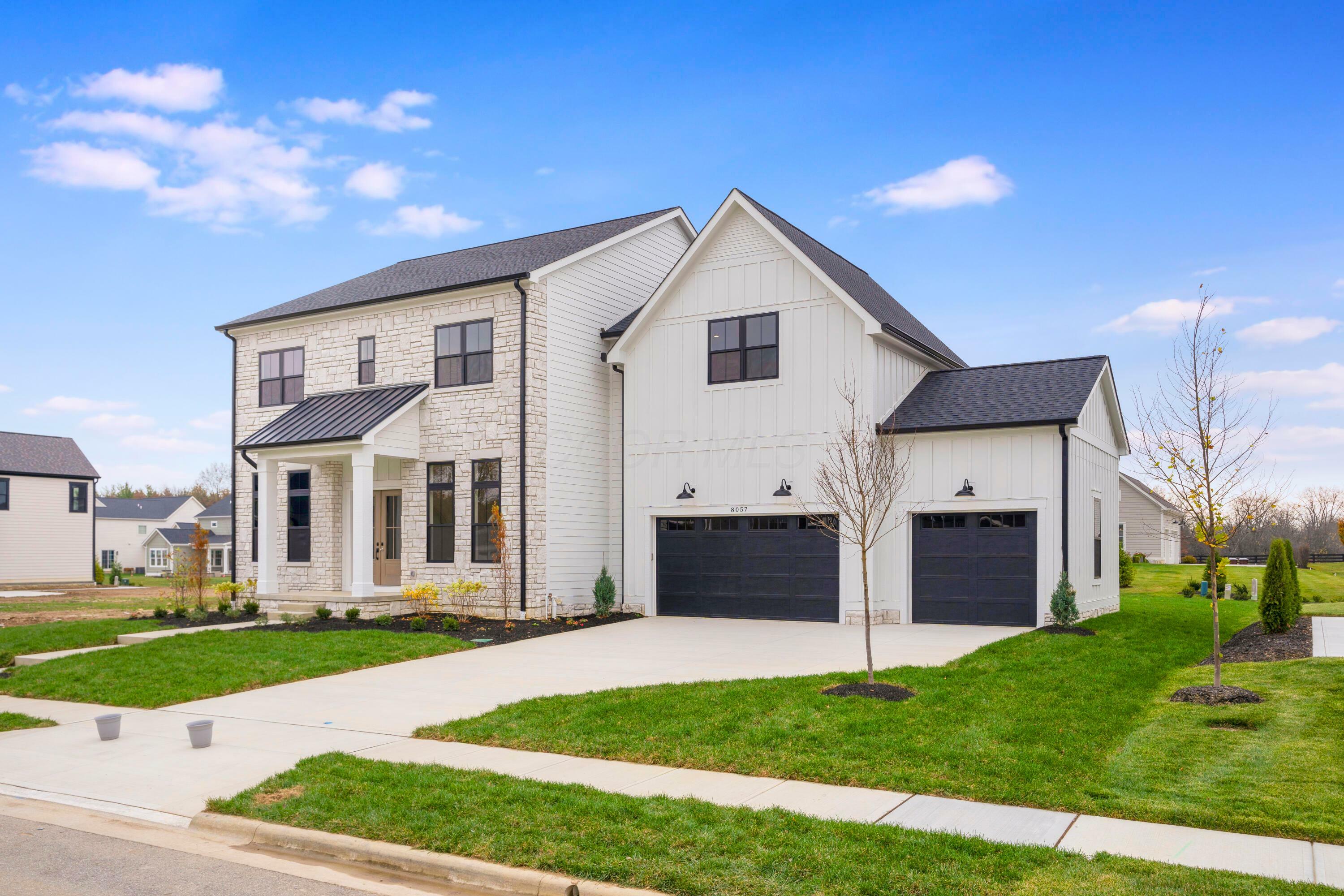Property Photo: 8057 Canopy Glen Drive OH 43064