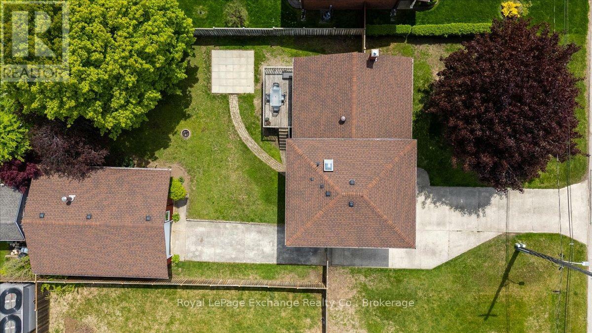 Property Photo:  447 Falconer Street  ON N0H 2C2 