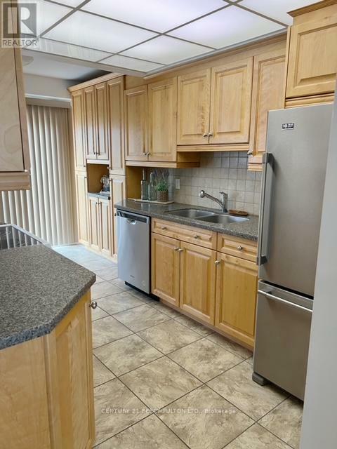 Property Photo: 14 Greenfield Crescent ON L1N 7G3