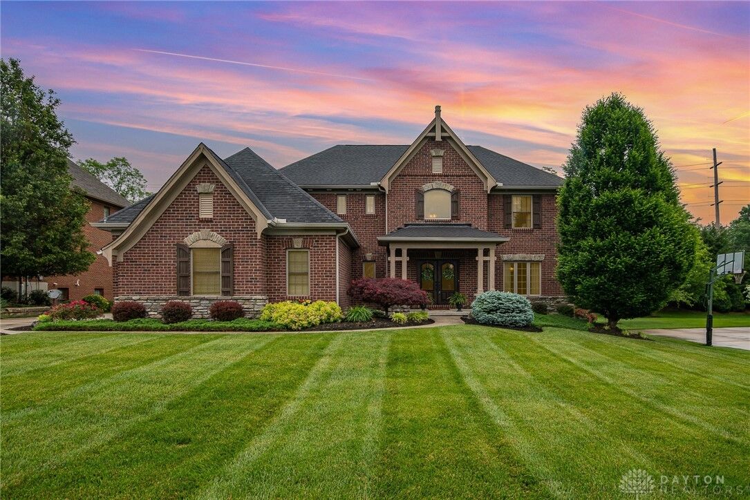 Property Photo: 1546 Jacks Way OH 45233