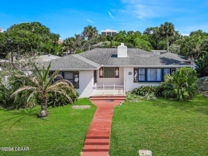 Property Photo: 410 Riverview Boulevard FL 32118