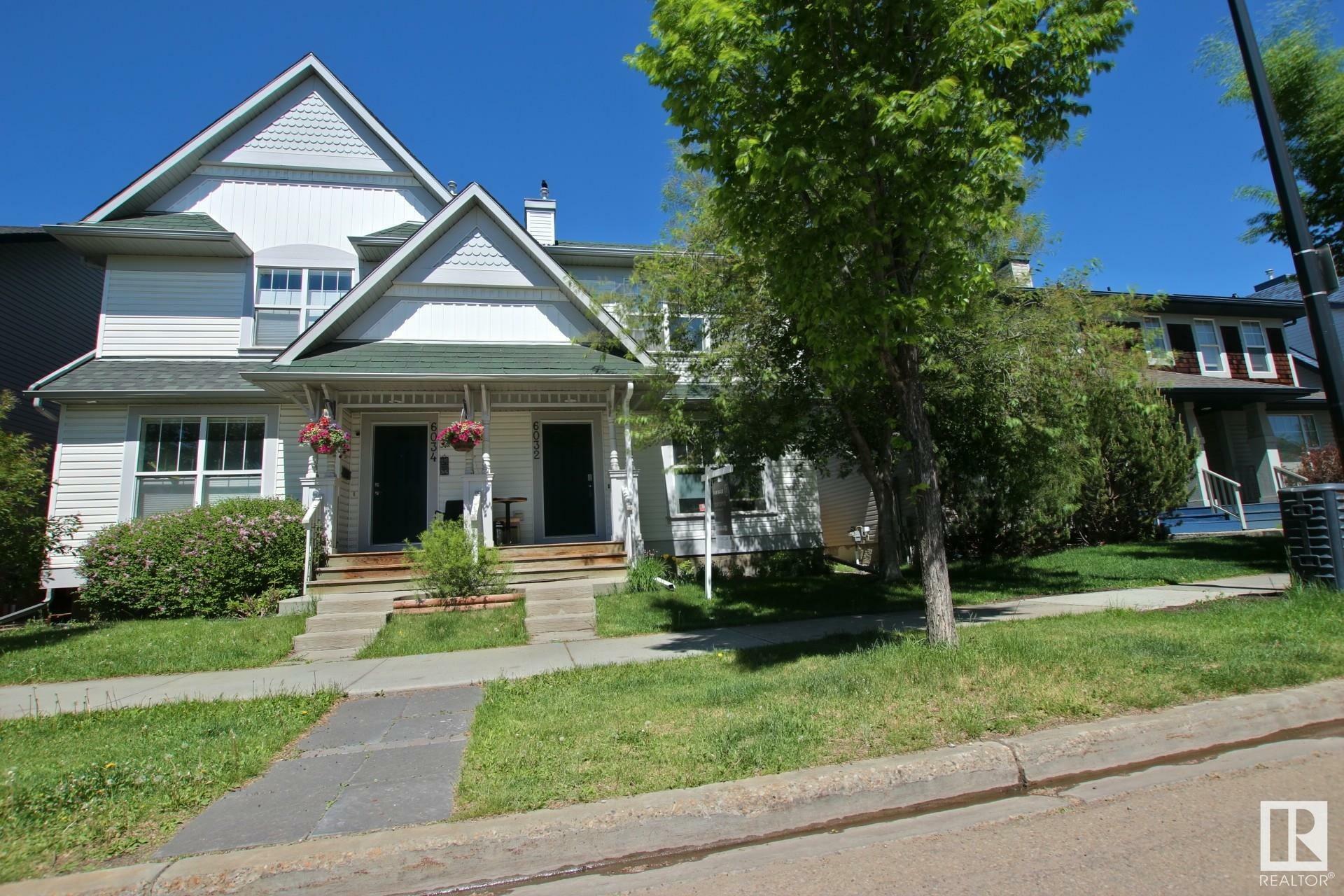 Property Photo: 6032 South Terwillegar Boulevard NW AB T6R 0K6