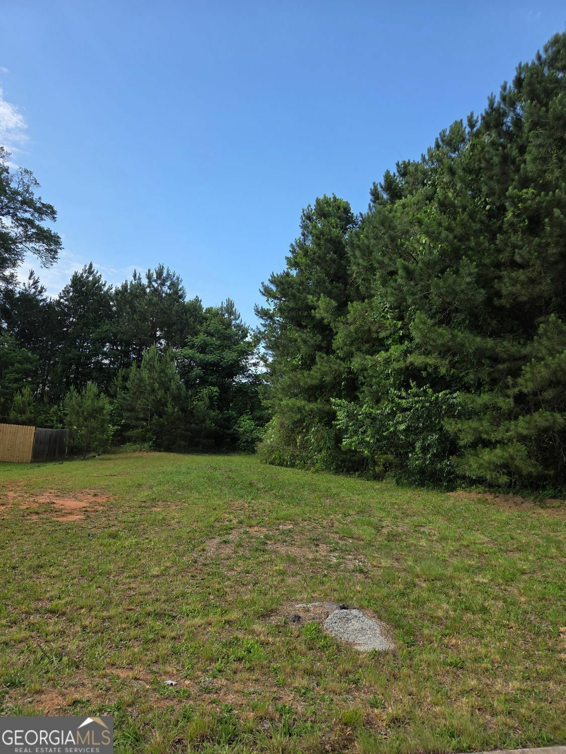 Property Photo: 604 Tahoe Trail GA 30281