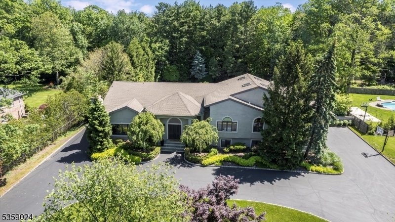 Property Photo: 22 Ross Rd NJ 07039