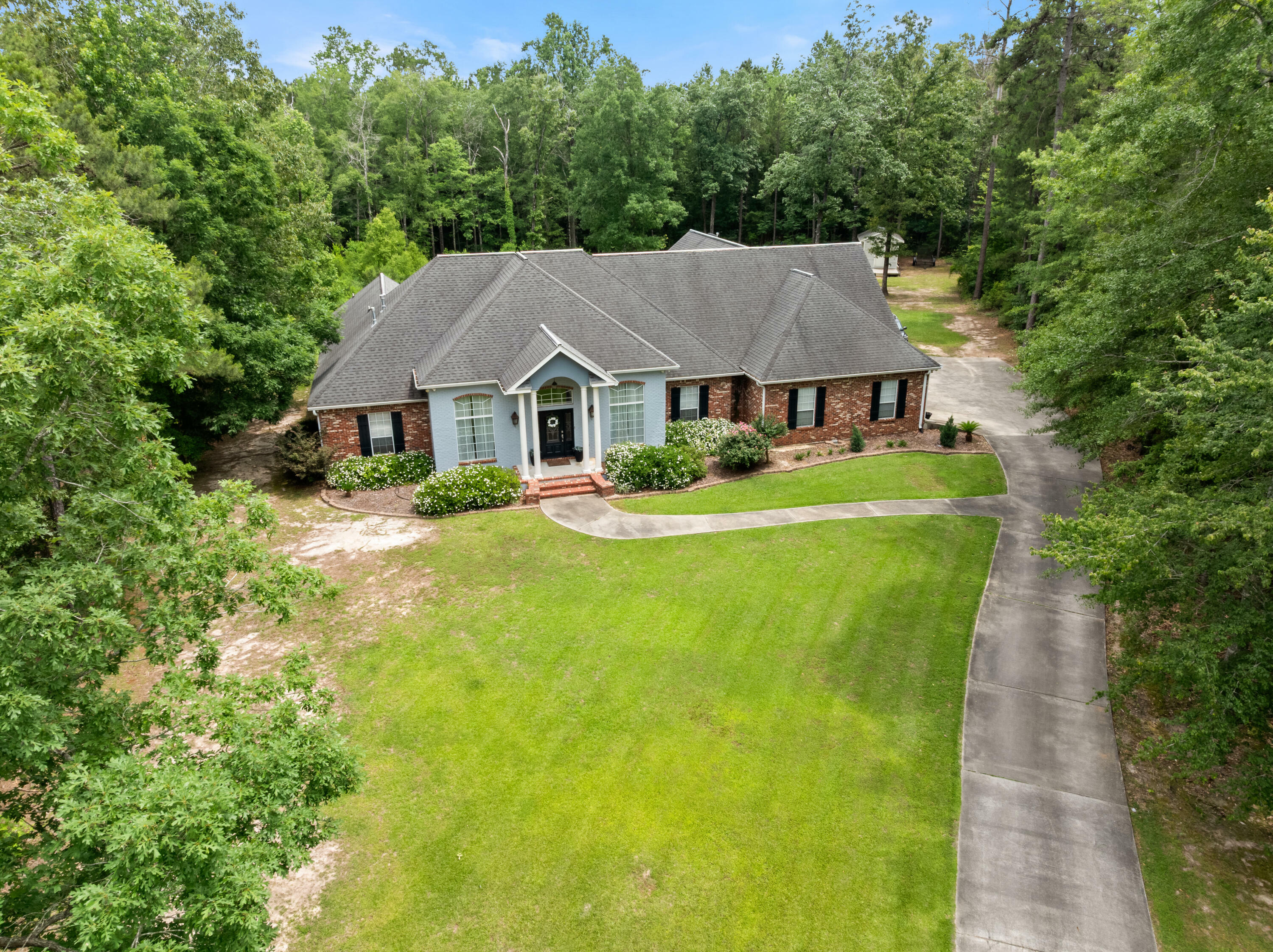 Property Photo: 272 Morrell Cir. MS 39402