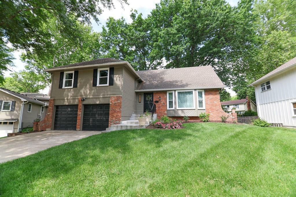 Property Photo: 8922 Hadley Street KS 66212
