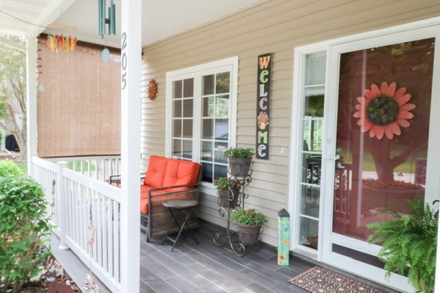 Property Photo: 1150 S 52nd Street 205 IA 50265