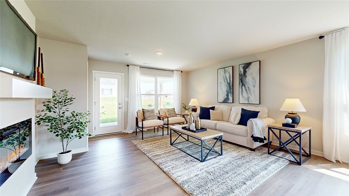 Property Photo:  4211 NE 13th Street  IA 50021 
