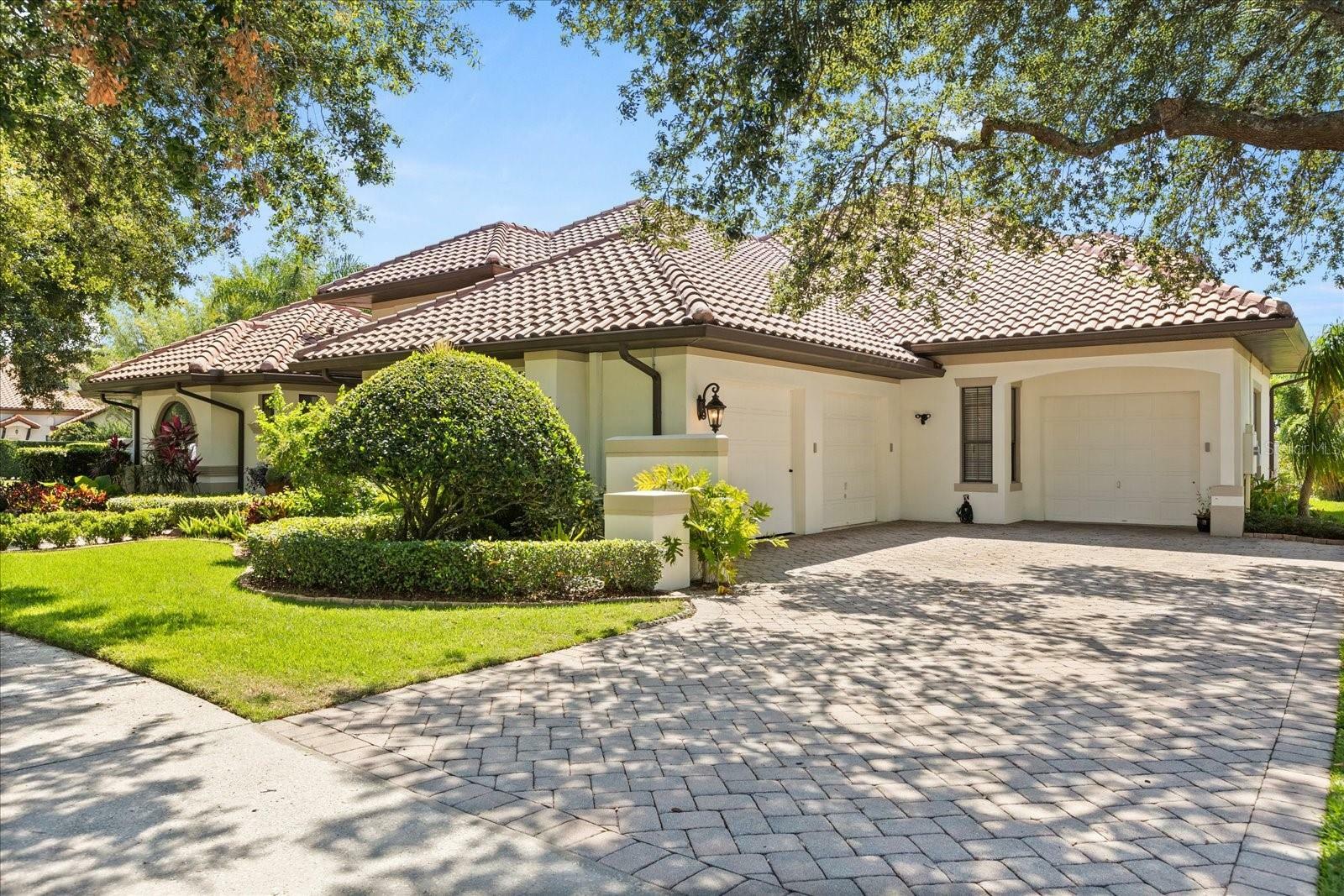 Property Photo:  1010 Juliette Boulevard  FL 32757 