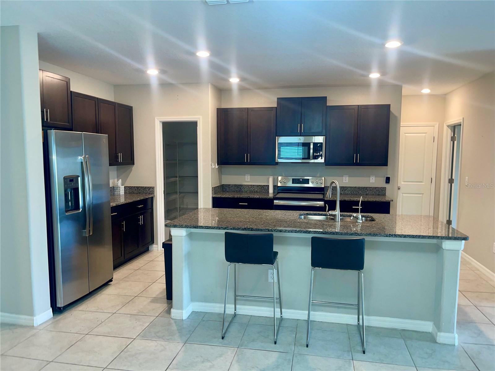 Property Photo: 9520 Lemon Drop Loop FL 33573