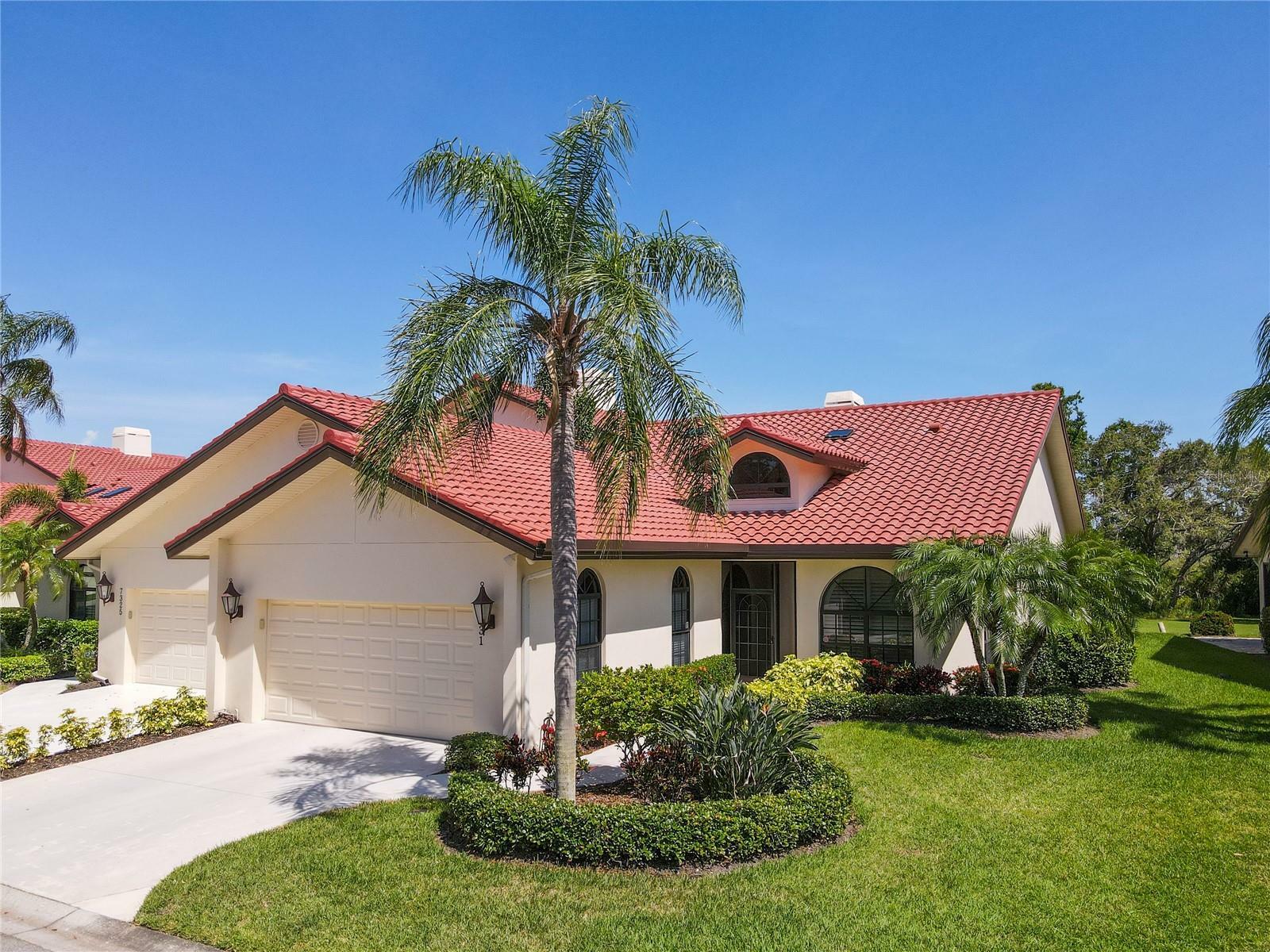 Property Photo: 7331 Villa D Este Drive FL 34238
