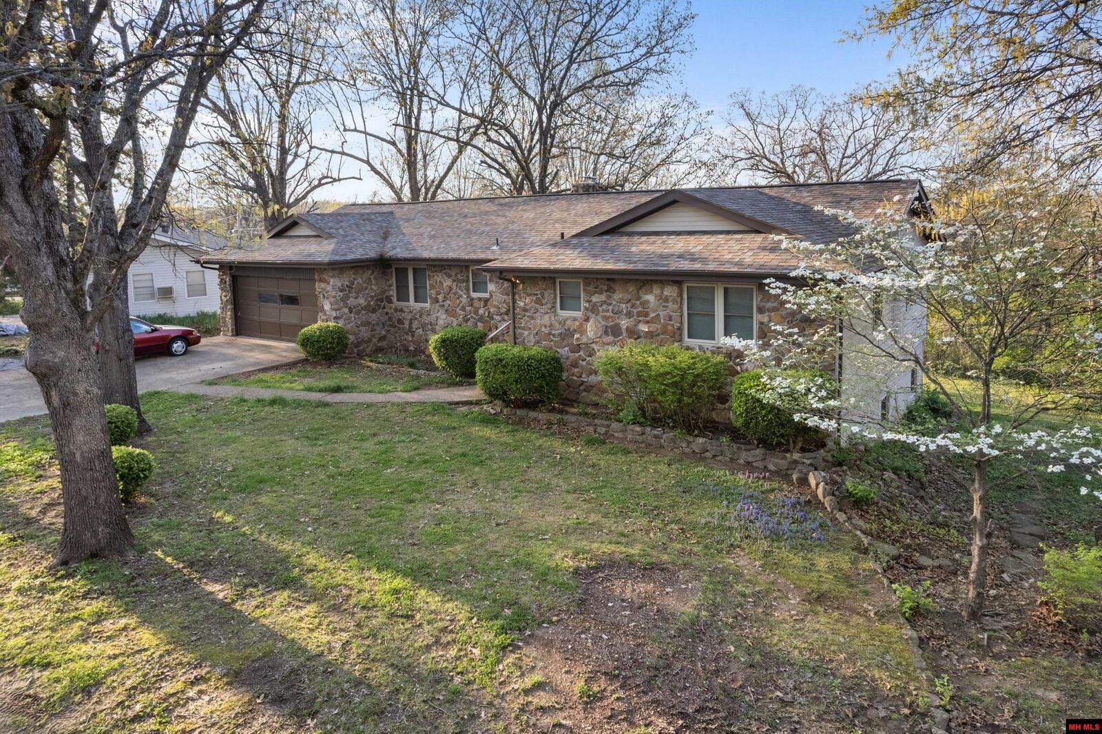 Property Photo: 177 Chaperal Drive AR 72653