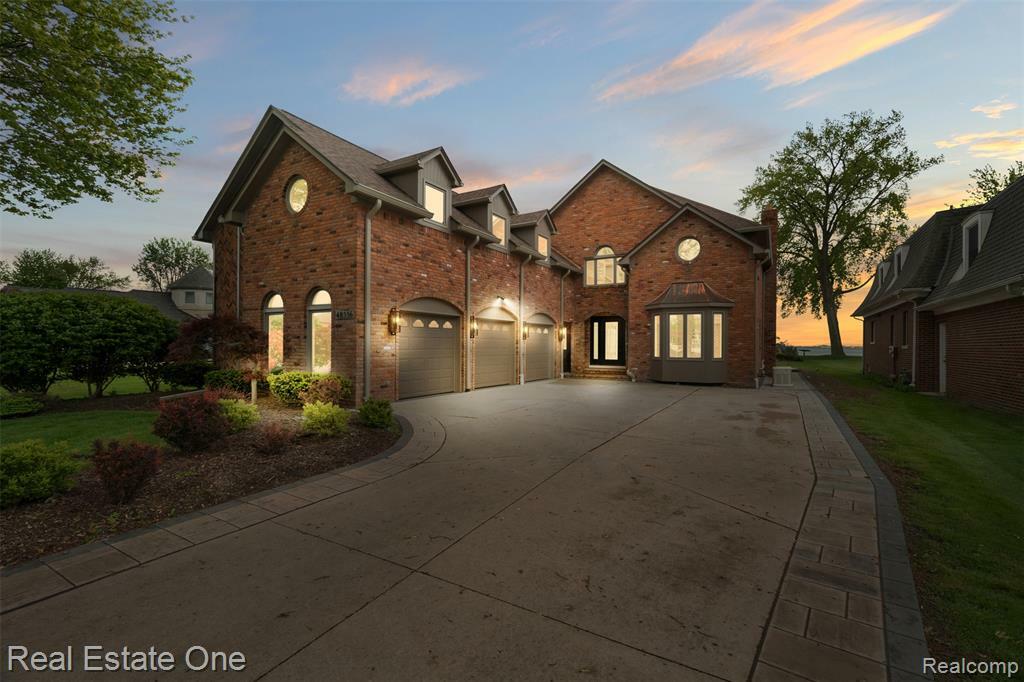 48556 Harbor Drive  Chesterfield MI 48047 3463 photo