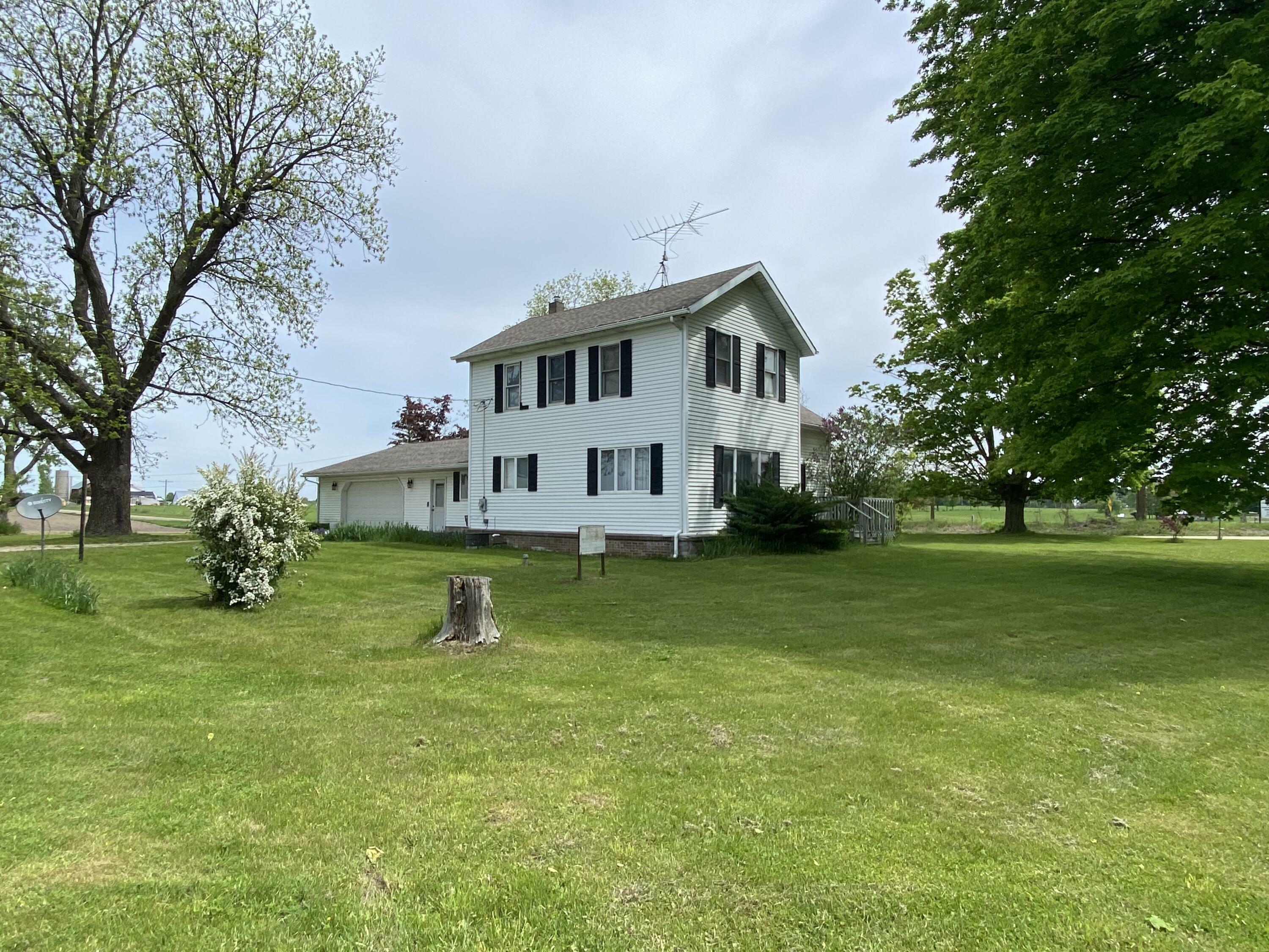 Property Photo:  15500 5 Mile Road  MI 49336 