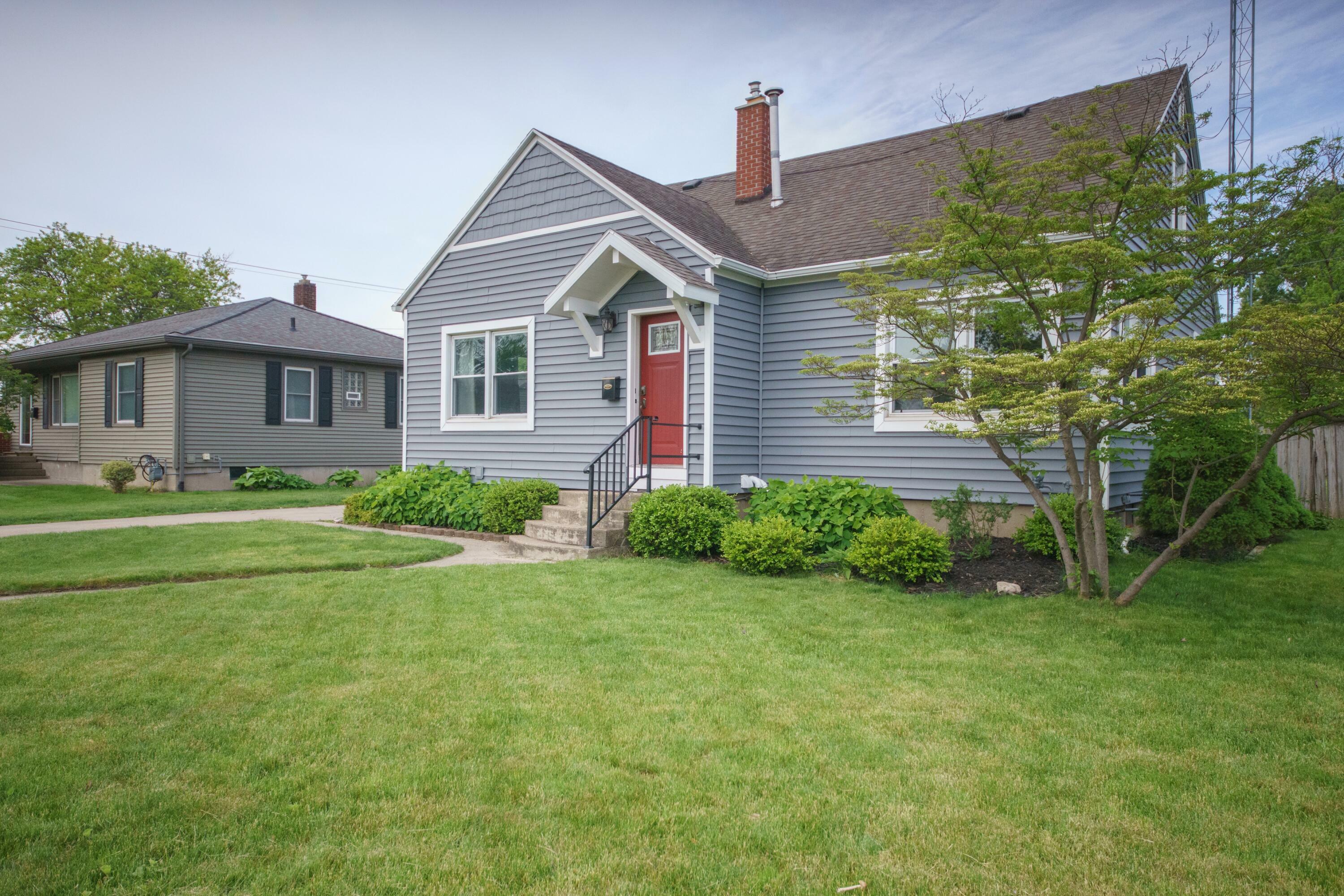 Property Photo: 2720 Willa Drive MI 49085