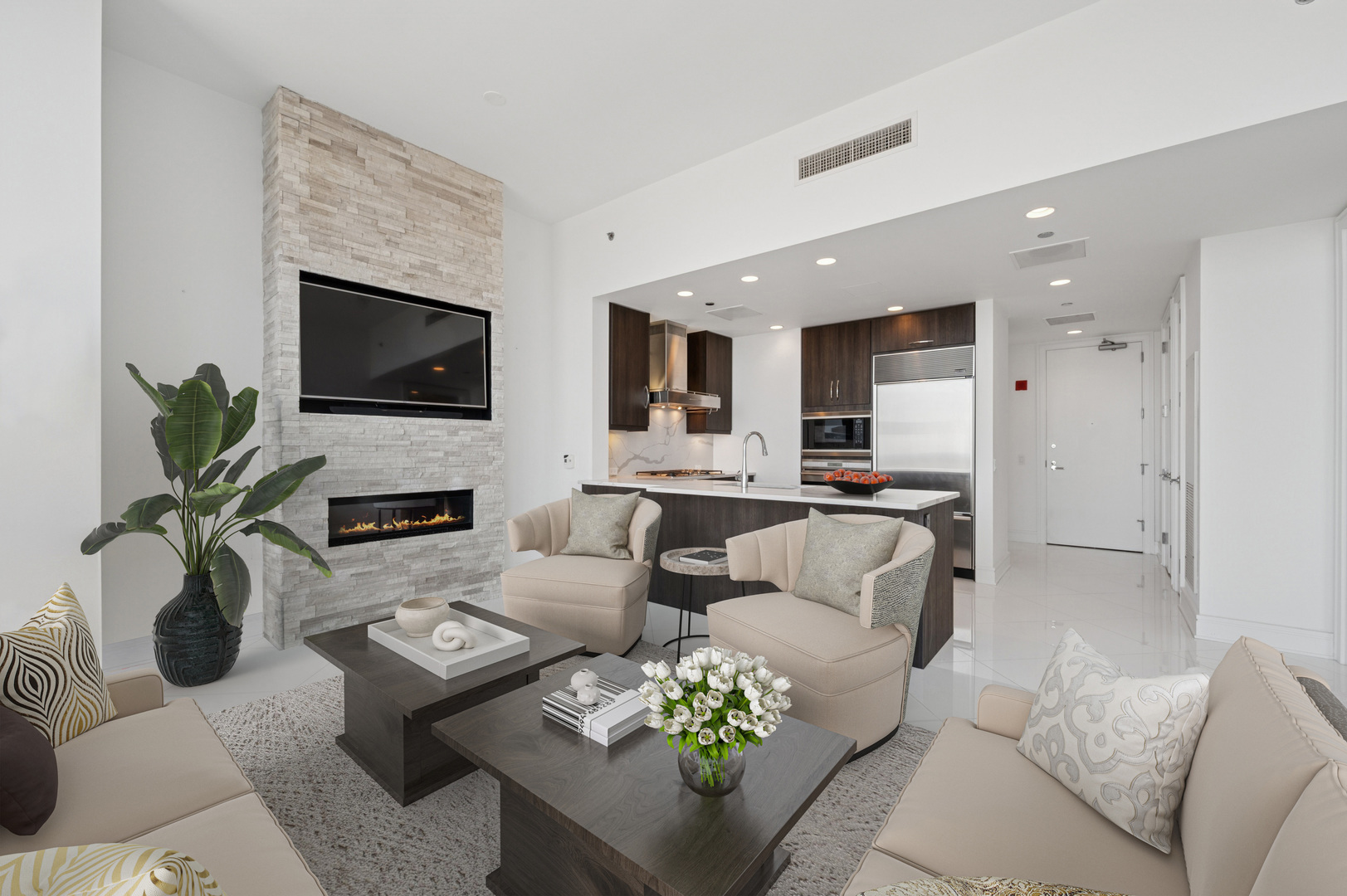 Property Photo: 401 N Wabash Avenue 51C IL 60611