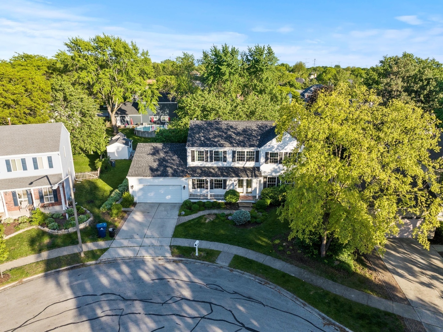 Property Photo: 1520 Fordham Court IL 60565