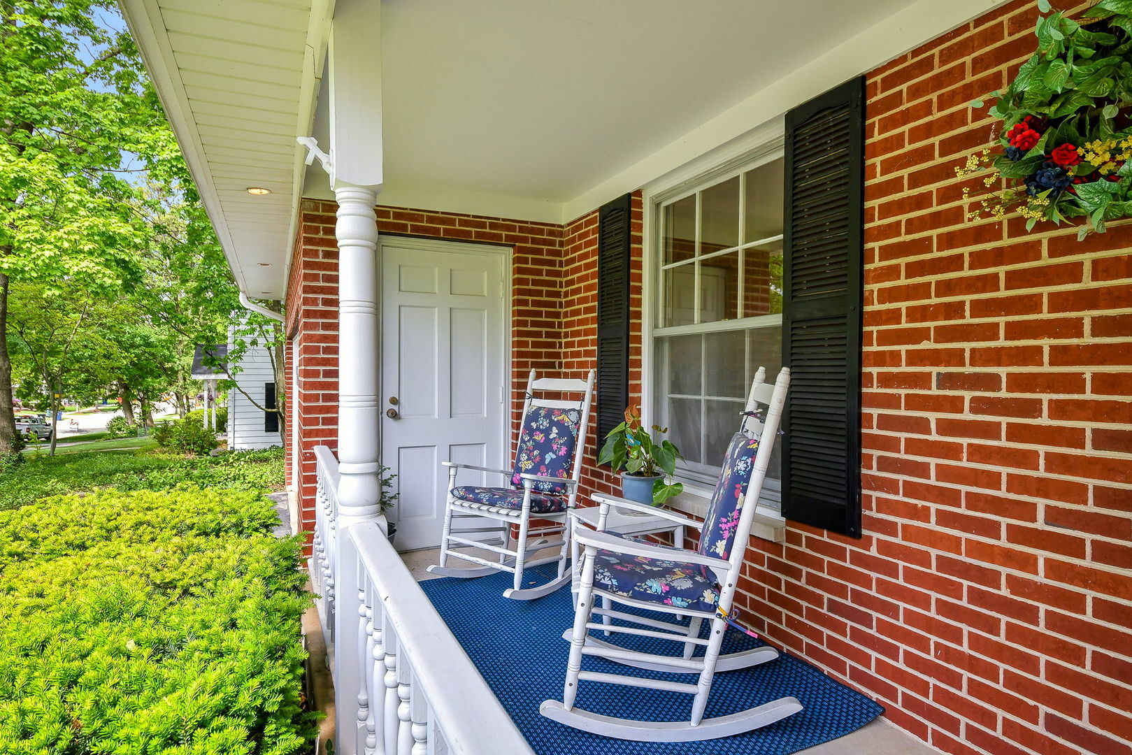 Property Photo:  1025 Elizabeth Avenue  IL 60540 