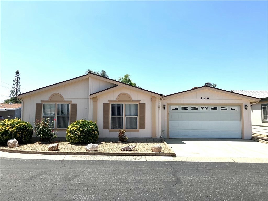 Property Photo: 1250 N Kirby Street 240 CA 92545