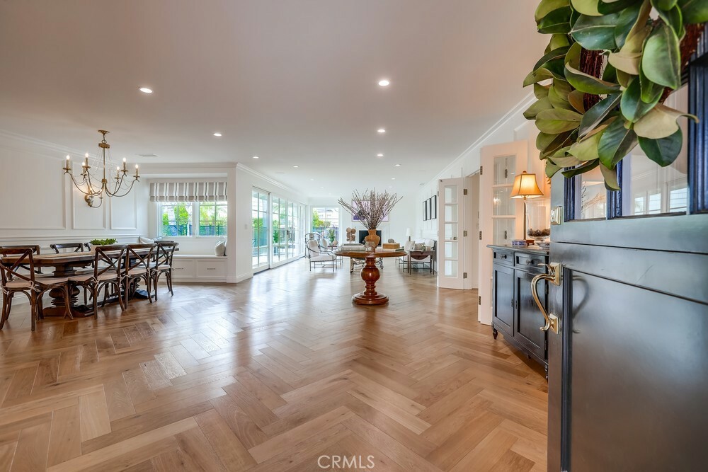 Property Photo: 1242 Somerset Lane CA 92660