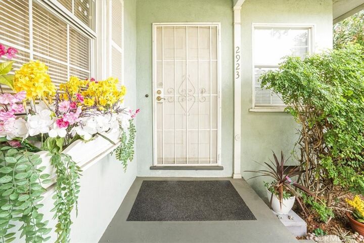 Property Photo: 2923 Ashmont Avenue CA 91006