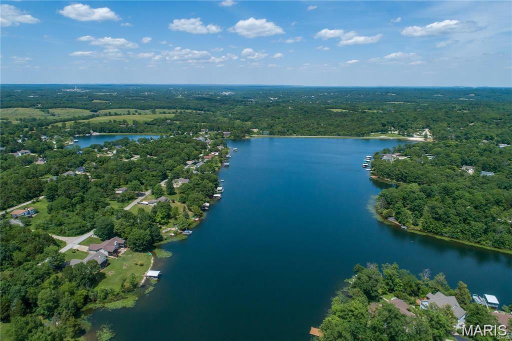 Property Photo: 943 Stone Gate Drive MO 63020