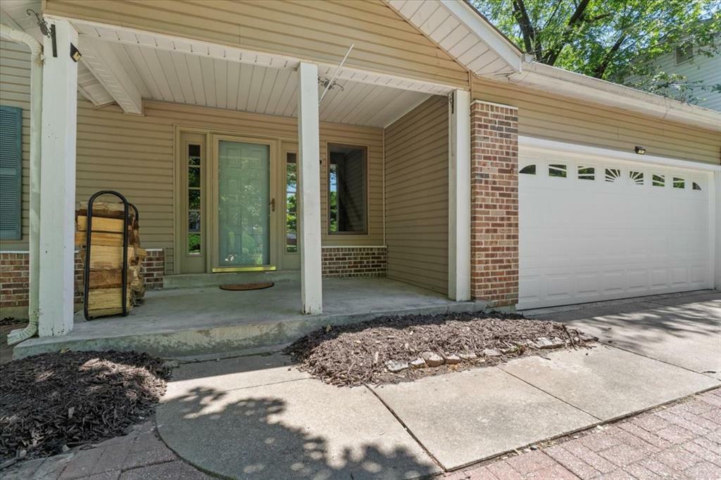 Property Photo: 1014 Willow River Court MO 63031