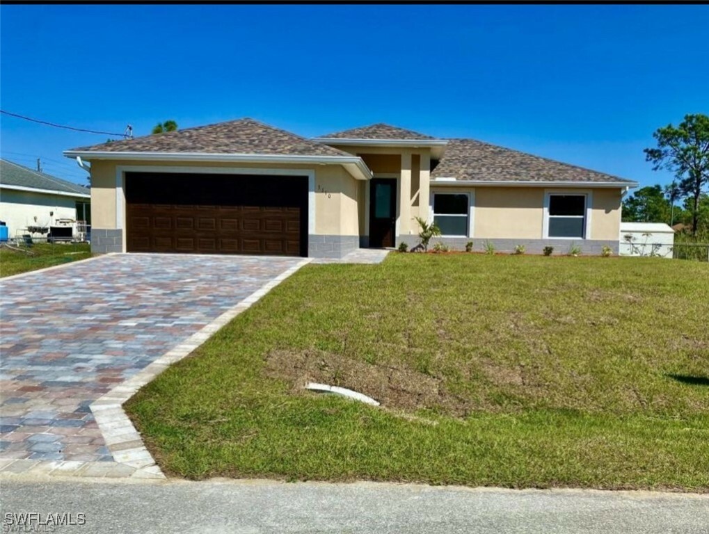 Property Photo: 872 Carbon Street E FL 33974
