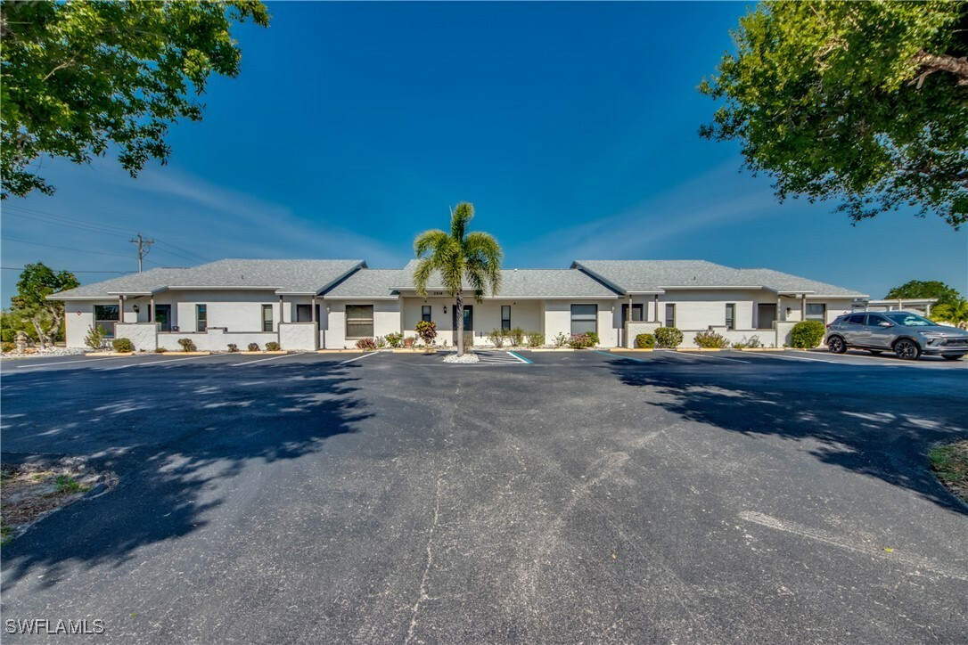 Property Photo: 3914 SW 8th Court 103 FL 33914