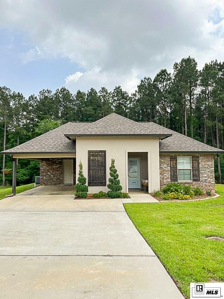 Property Photo: 308 Loblolly Place LA 71292