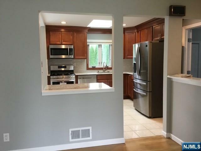 Property Photo:  720 Reeder Road  NJ 07652 