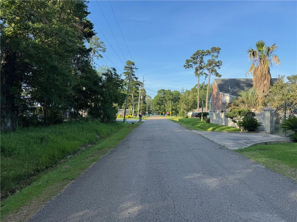 Property Photo: 821 Atalin Street LA 70448