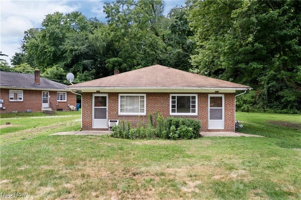 Property Photo: 594 Shook Road OH 44319