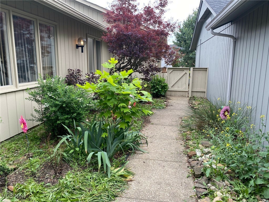 Property Photo: 17172 Valley Creek Drive OH 44136