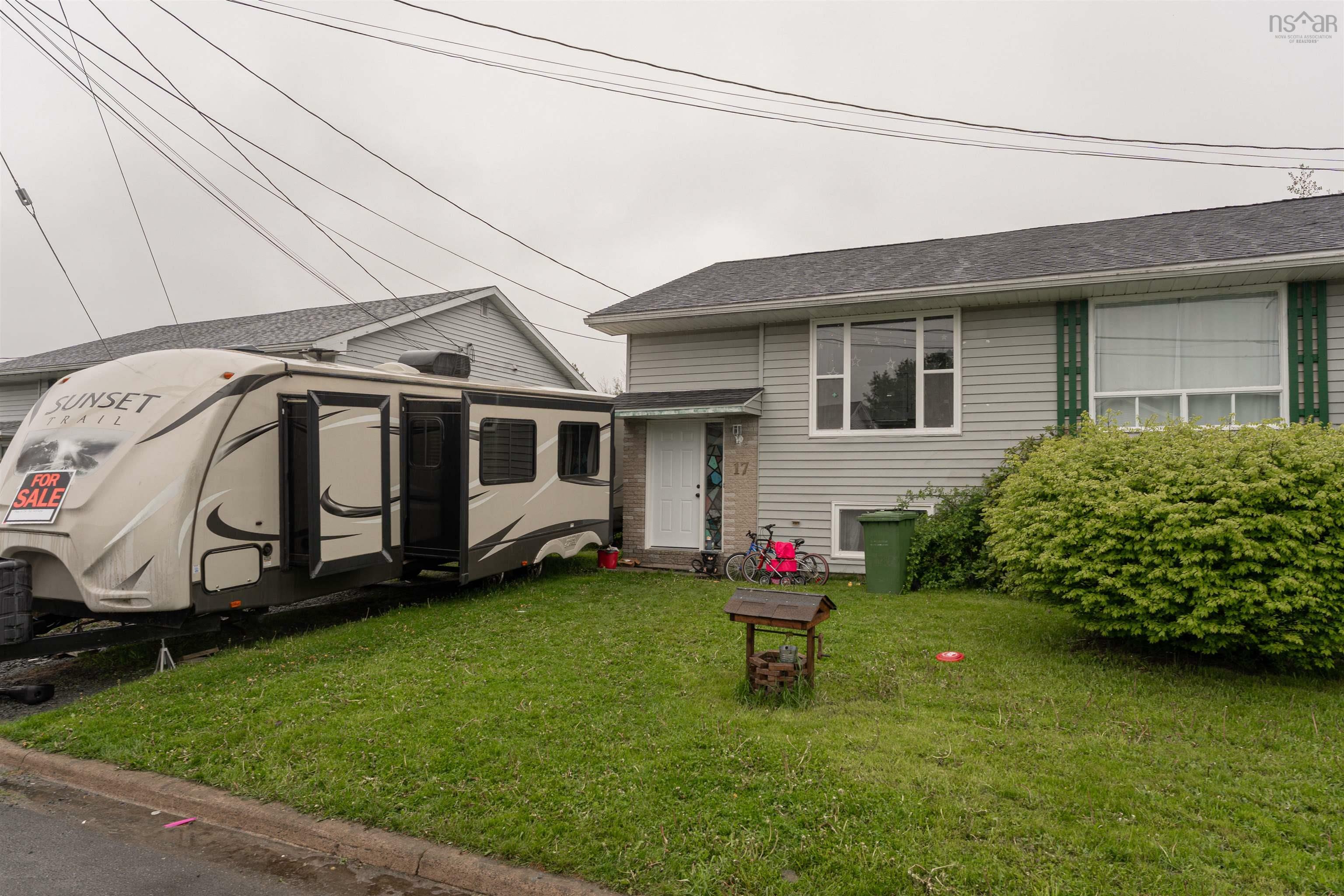 Photo de la propriété: 17 Contessa Court NS B4C 3W2