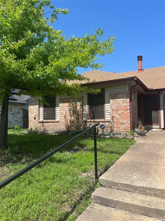 Property Photo: 3045 Navarro Lane TX 75052